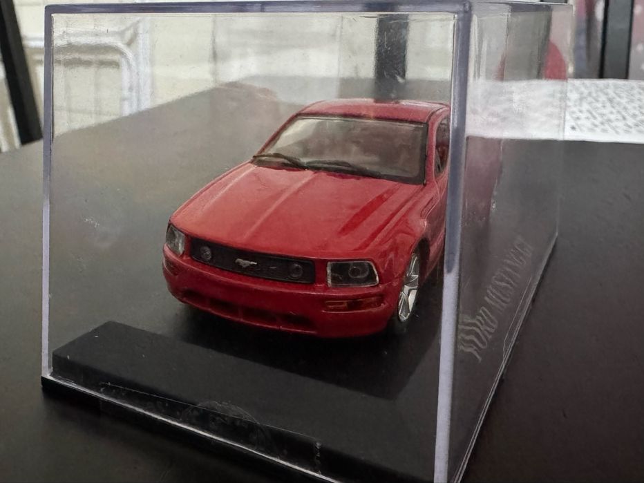 Ford Mustang GT Altaya/IXO 1:43