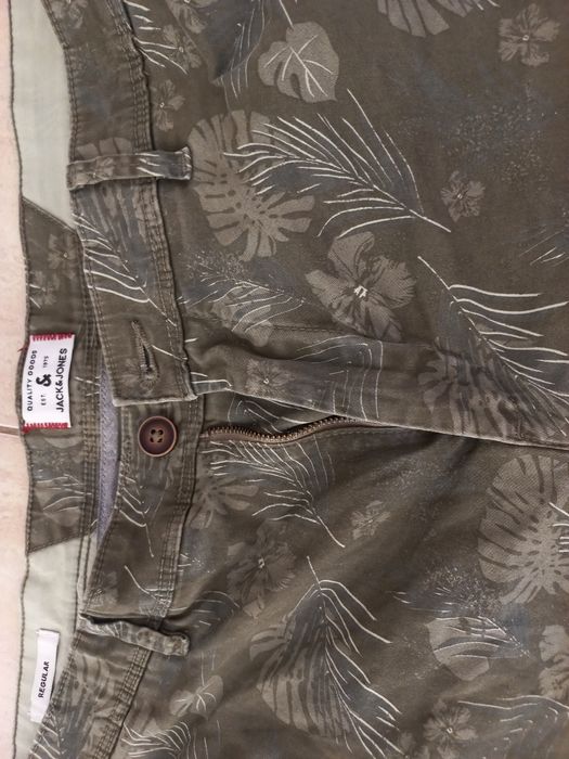Spodenki męskie -JACK & JONES-rozmiar-XL-elastyczne