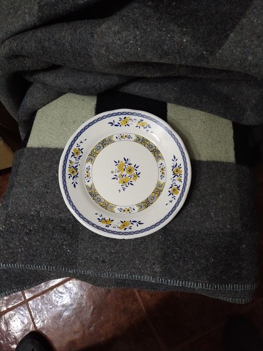 Prato.              .