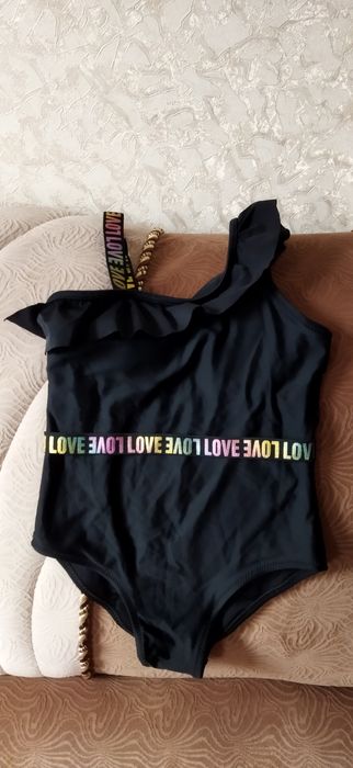 Купальник для дівчинки