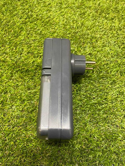 Programator czasowy Brennenstuhl tygodniowy elektroniczny IP44