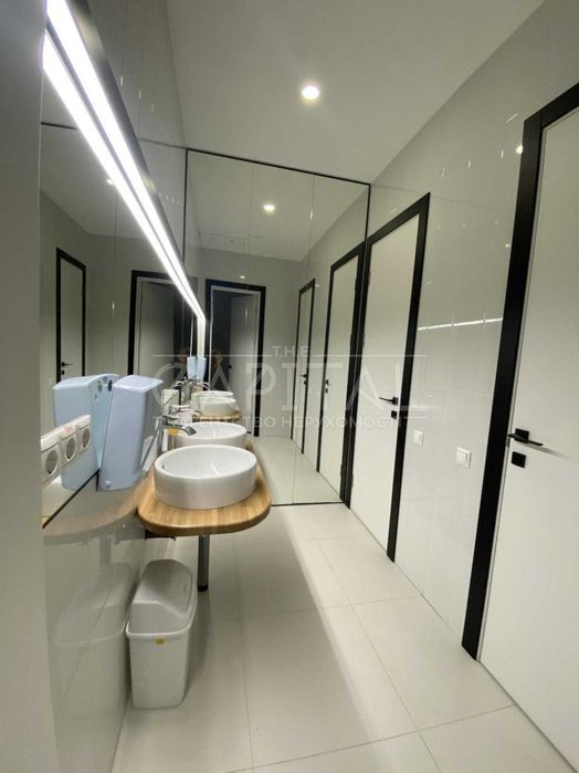 Оренда Сучасного Офіса Київ, Печерський район, вул. Коновальця Євгена