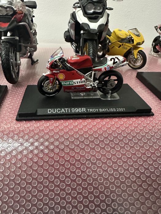 Motas miniaturas