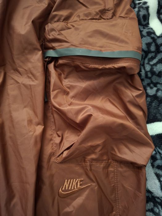 Продам штаны nike tech.