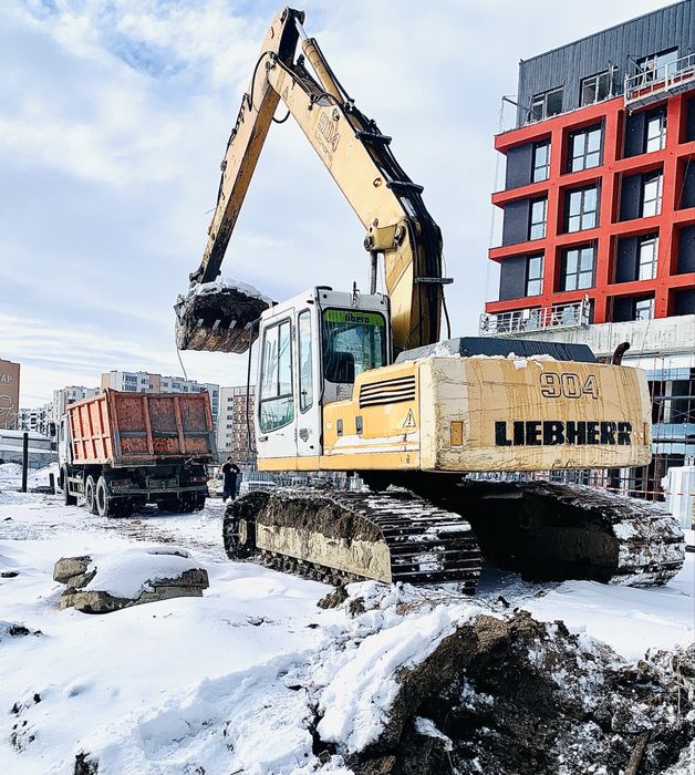 Екскаватор Liebherr 904 | Болотяні гусиниці | Стріль-12м |