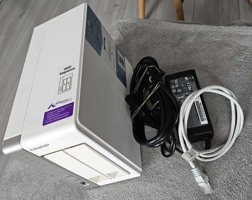 Sprzedam Serwer NAS QNAP TS-231P z obsługą DLNA.