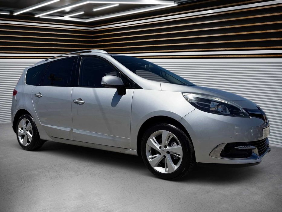 Renault Scénic 1.5dci 7Lug Panoram+DVD+Pele c/Garantia - 169€ p/mês