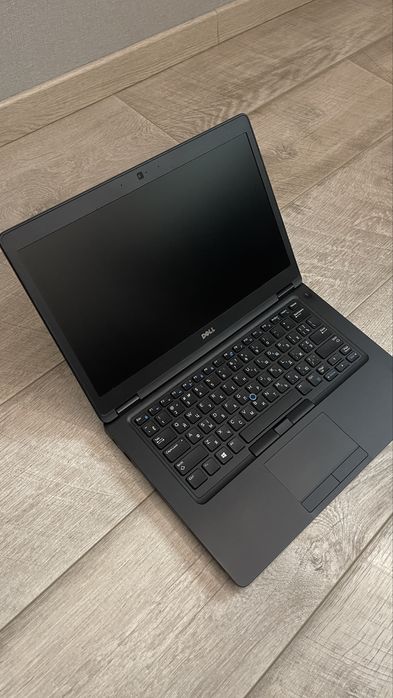 Ноутбук Dell Latitude 5490