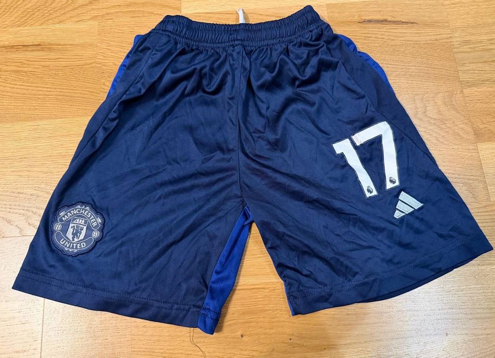 Шорти adidas Manchester United №17дитячі 128–140 см темно-сині