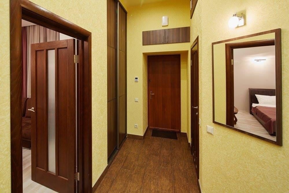 Подобово, погодинно  оренда  1 к  у центрі міста біля Оперного театру