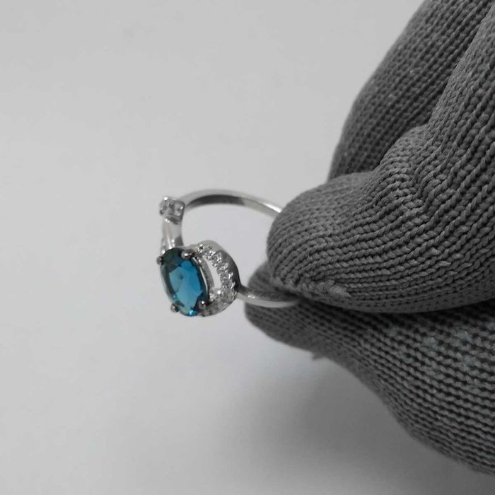 Серебряный комплект с "Лондон" топазом