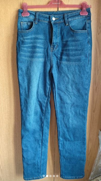 Calça de ganga com pêlo