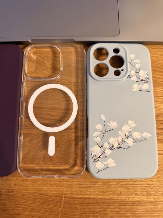 Чохол на iphone 16 pro