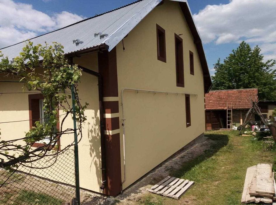 Фасадні роботи/Пінопластом і Мінеральною ватою/Утеплення фасадів