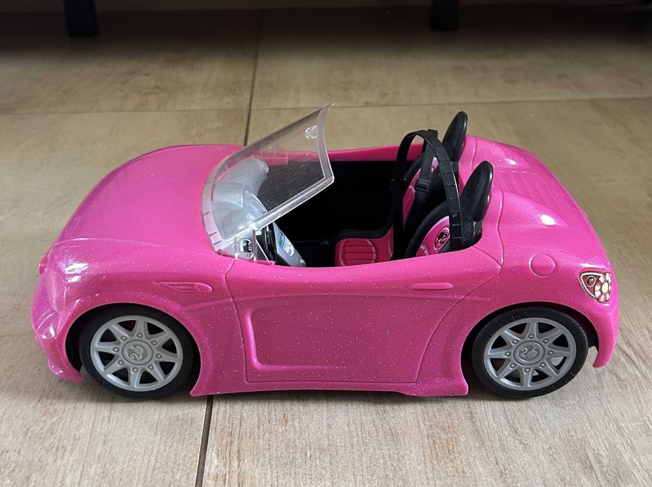 Samochód i skuter dla Barbie w stanie dobrym