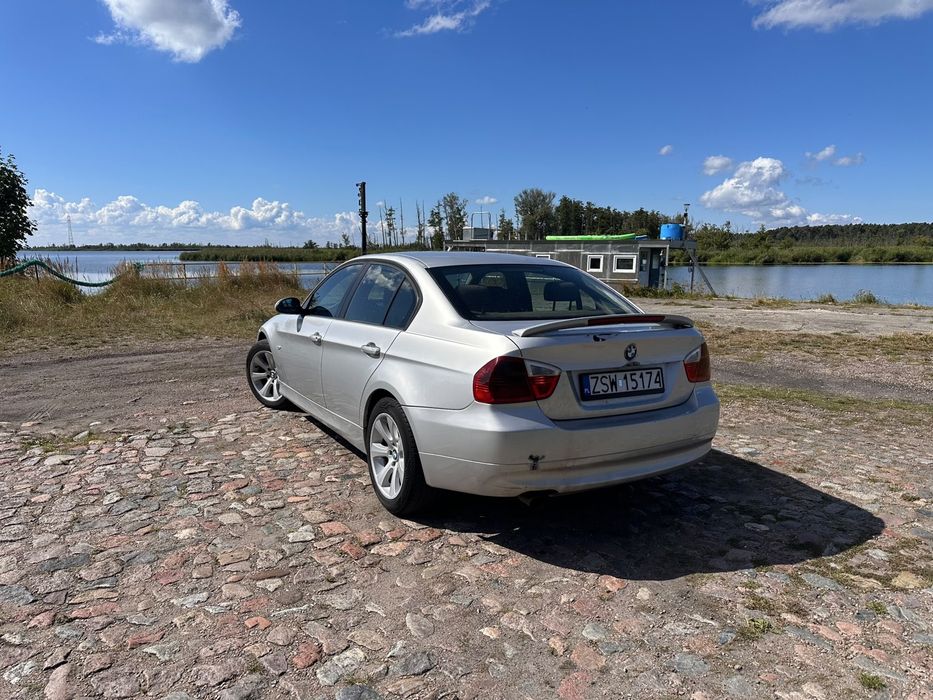 BMW 320D E90 2007r