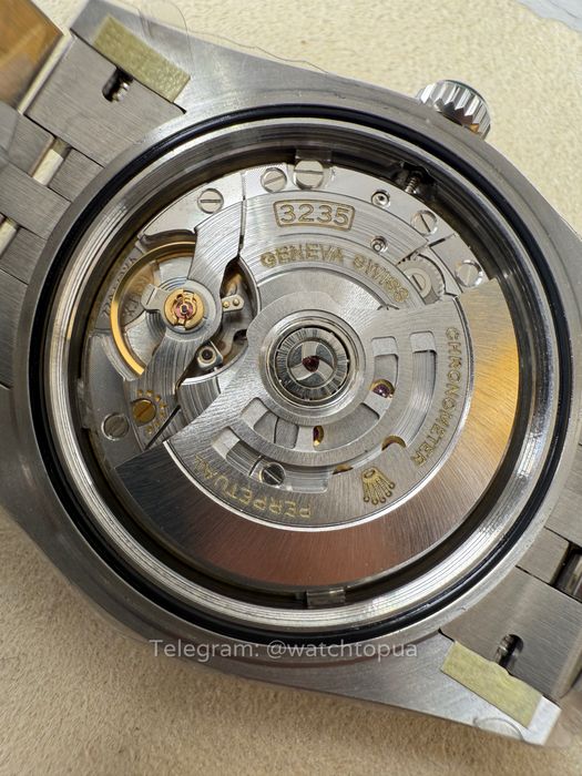 Годинник Rolex Datejust Silver Dial 126334 Ролекс