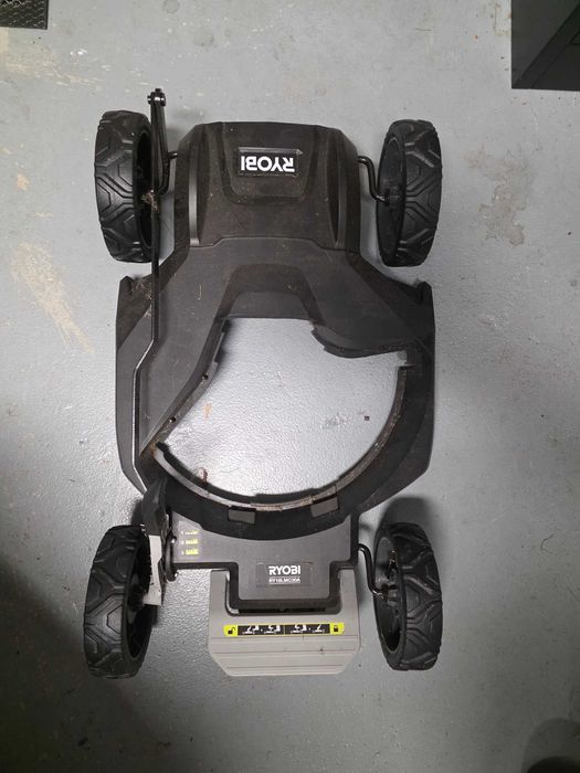 Wózek / podstawa do Ryobi RY18LMC30A – bez podkaszarki
