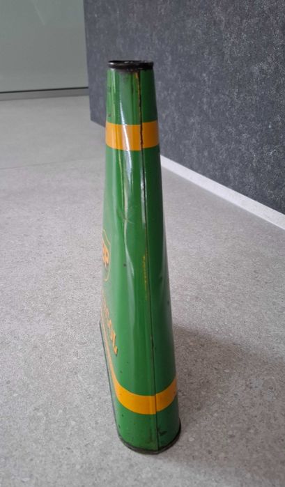 Lata antiga de Oleo BP