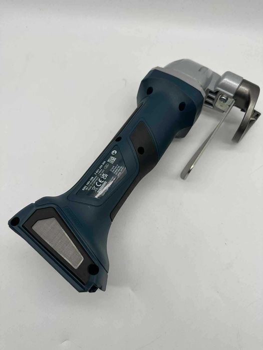 Nożyce do blachy  GSC 18V-16 E BOSCH korpus