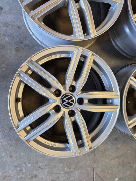 Alufelgi 17" 5x112 VW Golf VII Touran Caddy Passat b5 b6 b7 b8 Tiguan