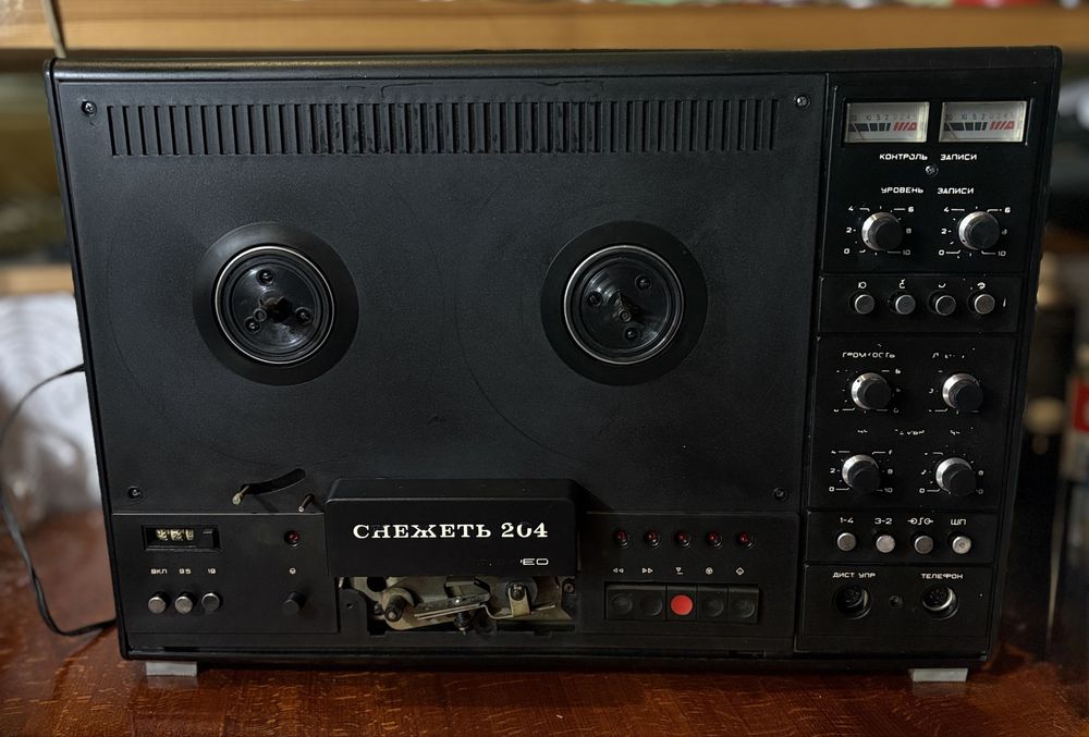 Магнітофон Снежеть 204