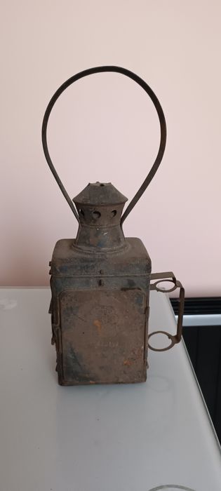 Продам Ліхтарі старовинні