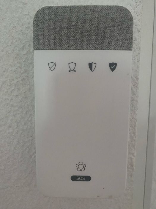 Kit alarme Verisure completo (câmaras + 8 sensores + teclado)