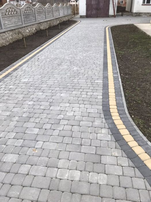 Укладання бруківки монтаж бруківки