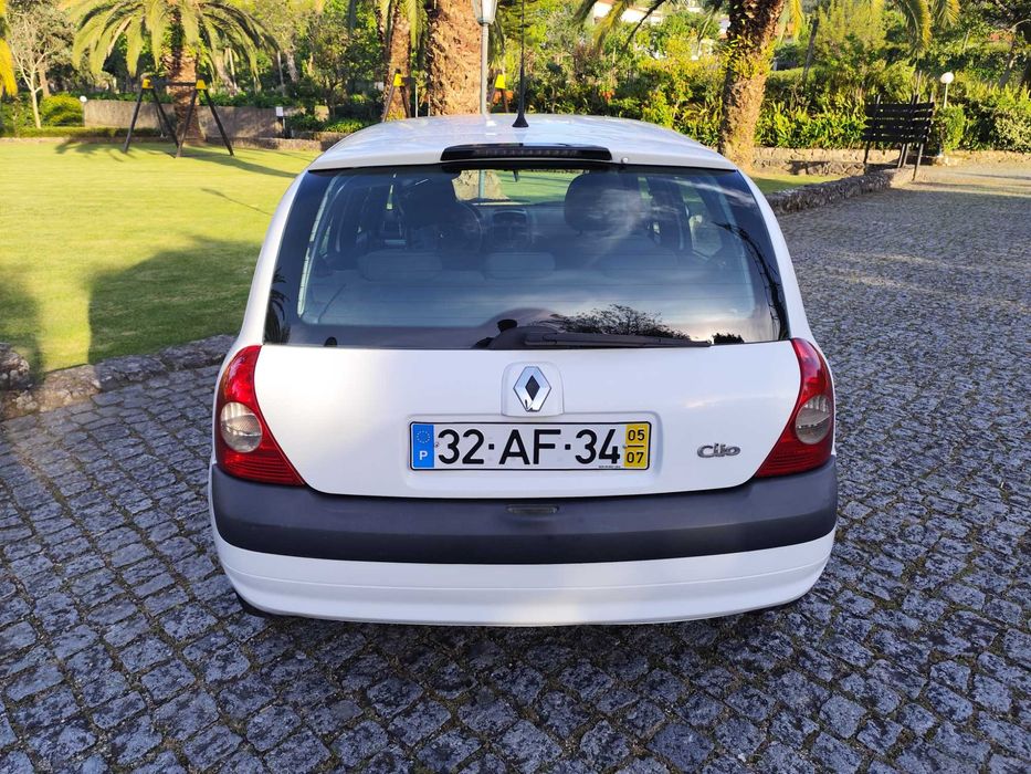 Renault Clio 1.5 Dci 80 Cv´s - Nacional - Motor com 150 Mil Km´s - 5 Lugares - Revisão Feita