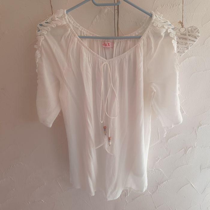 Letnia bluzka  typu boho z ozdobnymi rękawami  J&J XL/2XL do pracy