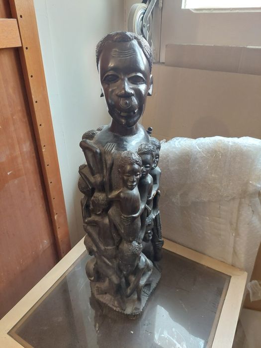 Grande escultura africana antiga? Maciça 52 cms pau preto ,?