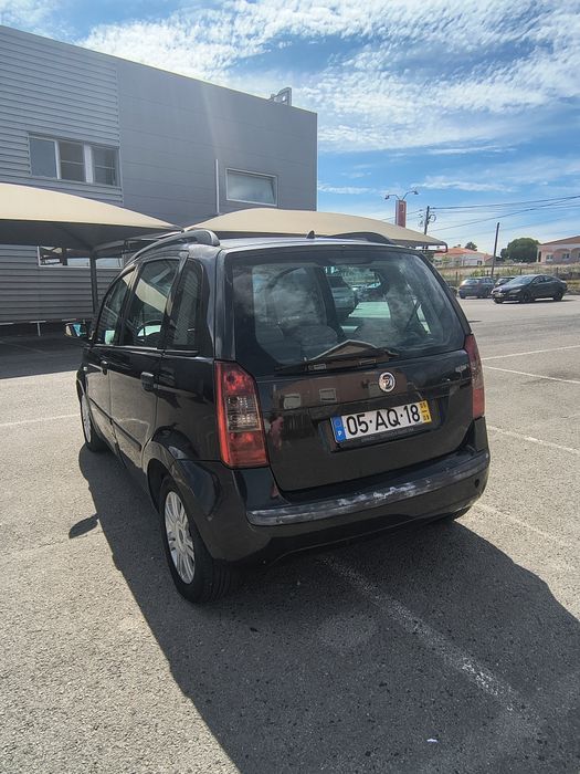 Carro Fiat Idea 2005 Diesel