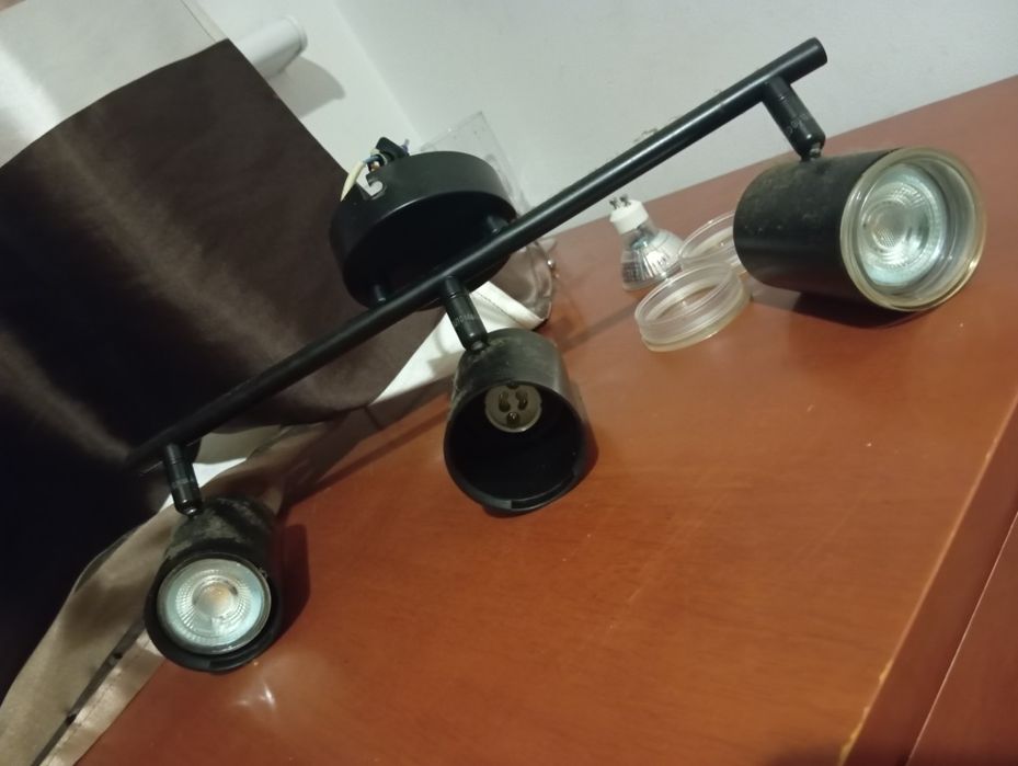 Oddam za darmo wszystkie rzeczy ze zdjęć