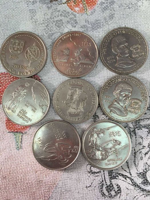 Moedas e notas antigas