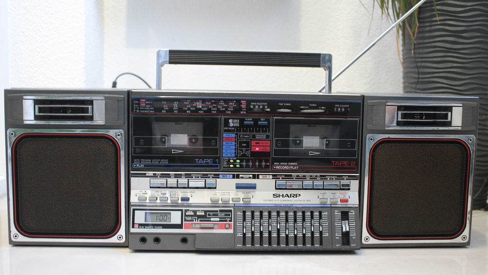Магнітофон  SHARP GF800