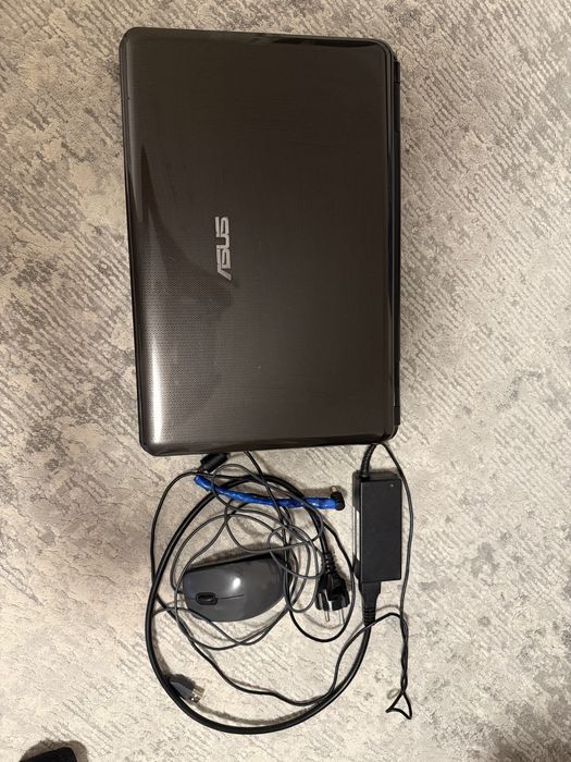 Ноутбук ASUS K50IN + сумка Prestigio