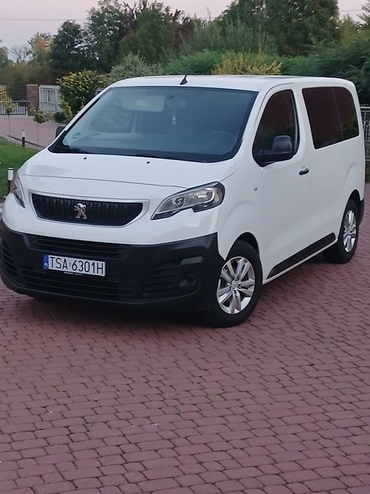 Peugeot Traveller
