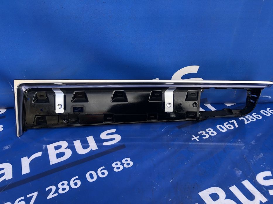 Декоративна накладка на торпедо  Porsche Macan 95B 2.0 Макан