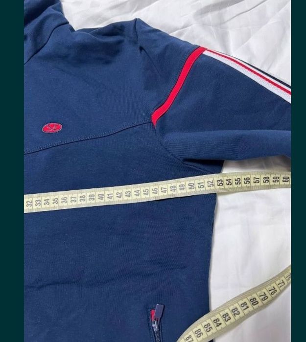 Спортивный костюм размер с-м в идеальном состоянии