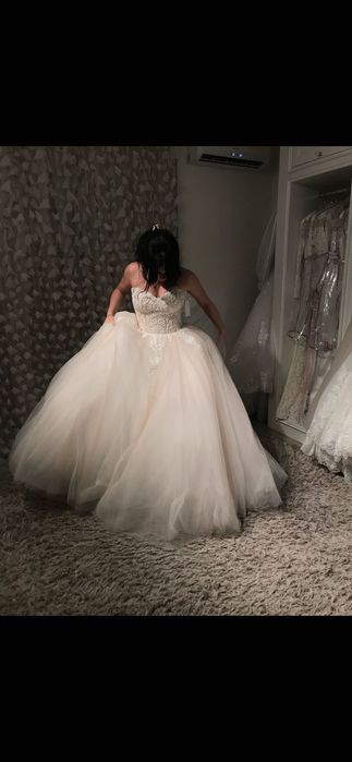 Свадебное платье цвет Ivory