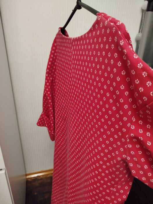 Червона сукня 52-54 розмір