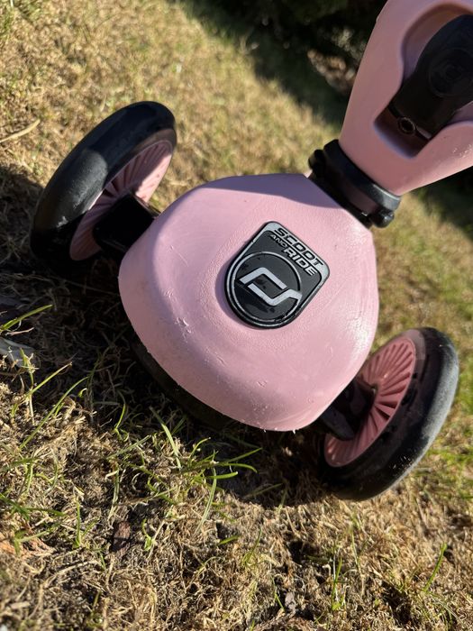 Jezdzik/hulajnoga scoot and ride