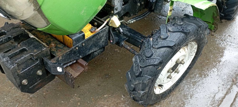 DW 244 AHT міні-трактор