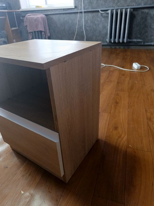Продам кровать + 2 прикроватный тумбочки