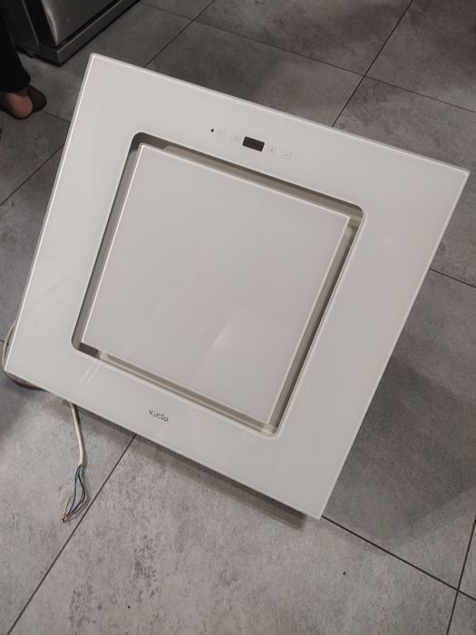Витяжка Vento Lux Trevi 60 BK (1000) м³/год TRC до 35 м²