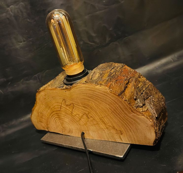 Lampa stojąca pojedyńcza ,lampka nocna (Jabłoń)