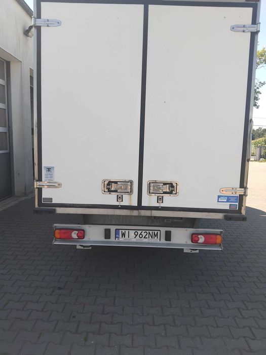 fiat ducato chłodnia kontener 8 palet