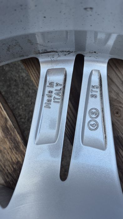 Felgi aluminiowe 18", 5x112, et40,8J. Otwór 66.6.