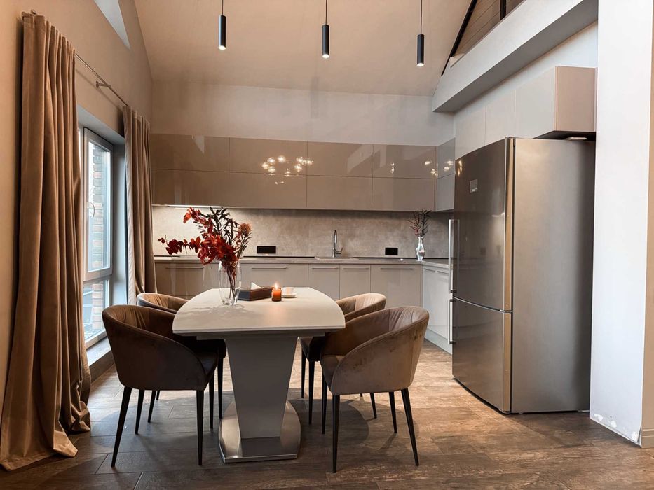 Будинок з ремонтом на 160 м2, 6 соток + відео. Від власника.